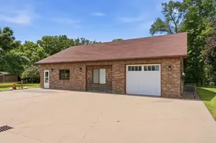 8666 Riverwood Circle N, New London, MN 56273 - Photo 5
