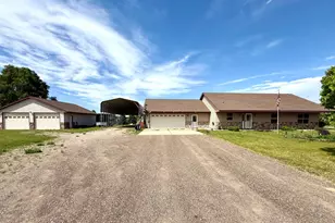 3455 339th Ave NE, Cambridge, MN 55008 - Photo 3