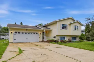 1950 Greenwood Dr, Owatonna, MN 55060 - Photo 45
