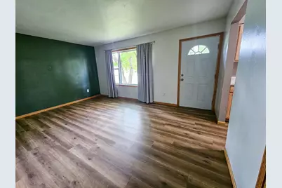 252 E Nelson Avenue, Newfolden, MN 56738 - Photo 9