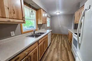 252 E Nelson Ave, Newfolden, MN 56738 - Photo 5