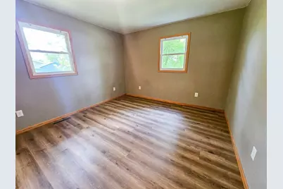 252 E Nelson Avenue, Newfolden, MN 56738 - Photo 11