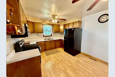 206 Amy Avenue, Round Lake, MN 56167 - Photo 9