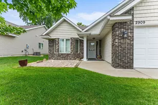 2909 126th Ave NW, Coon Rapids, MN 55448 - Photo 5