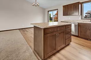 807 Prateria Ave, Avon, MN 56310 - Photo 5