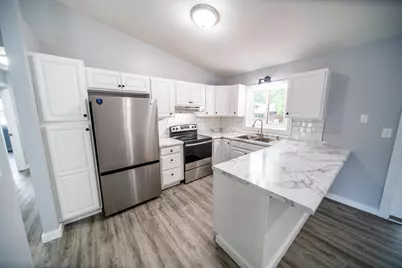 2423 59th St NW, Rochester, MN 55901 - Photo 7