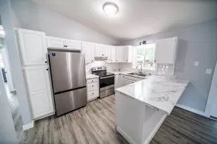 2423 59th St NW, Rochester, MN 55901 - Photo 7