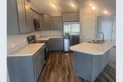 1615 30th Street NW #1, Bemidji, MN 56601 - Photo 9
