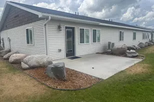 1615 30th St NW, Bemidji, MN 56601 - Photo 3