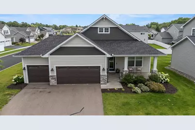490 Elizabeth Way, Hudson, WI 54016 - Photo 3