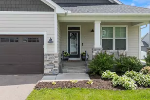 490 Elizabeth Way, Hudson, WI 54016 - Photo 5