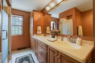 211 Paisley Ln, Golden Valley, MN 55422 - Photo 33