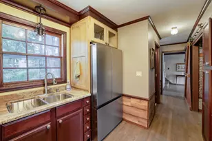 211 Paisley Ln, Golden Valley, MN 55422 - Photo 15