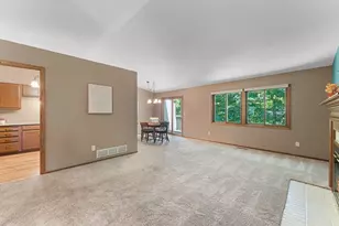 6121 Creek View Trail, Minnetonka, MN 55345 - Photo 5