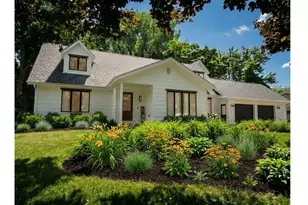 817 17th St, Windom, MN 56101 - Photo 1