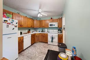 4163 Maureen Dr NE, Columbia Heights, MN 55421 - Photo 13