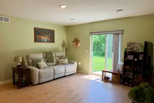 1042 White Tail Ln, Montrose, MN 55363 - Photo 5