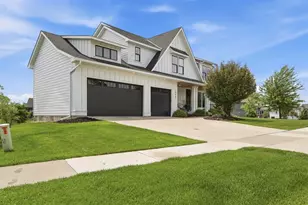 18447 75th Pl N, Maple Grove, MN 55311 - Photo 1