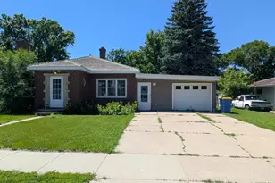 705 Marshall Ave, Henning, MN 56551 - Photo 1