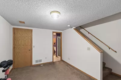 14316 Estates Avenue, Apple Valley, MN 55124 - Photo 23