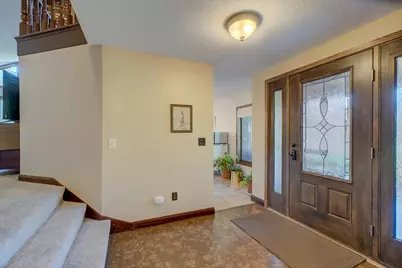322 N Cudd Avenue, River Falls, WI 54022 - Photo 15