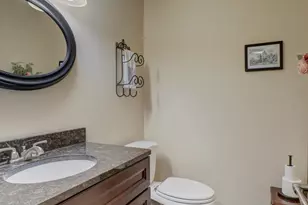 322 N Cudd Ave, River Falls, WI 54022 - Photo 21