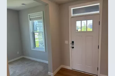 5438 Welter Way, Chaska, MN 55318 - Photo 5