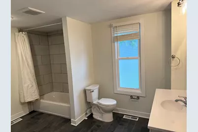 436 Adams Street SE, Hutchinson, MN 55350 - Photo 5