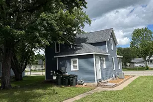 436 Adams St SE, Hutchinson, MN 55350 - Photo 9