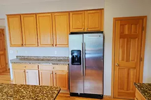 10455 Glen Eagle Cir, Woodbury, MN 55129 - Photo 21