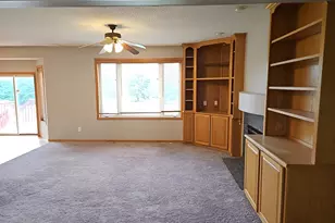 10455 Glen Eagle Cir, Woodbury, MN 55129 - Photo 13