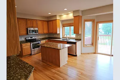 10455 Glen Eagle Circle, Woodbury, MN 55129 - Photo 19