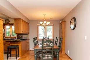 3433 Gettysburg Ave N, New Hope, MN 55427 - Photo 7