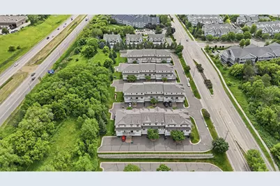 1587 County Road D E, Maplewood, MN 55109 - Photo 23