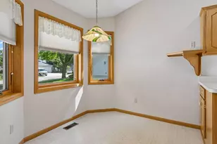 710 Emerald Ridge, Roseville, MN 55113 - Photo 19