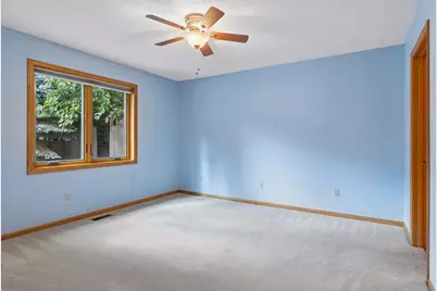 710 Emerald Ridge, Roseville, MN 55113 - Photo 27