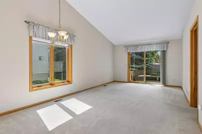710 Emerald Ridge, Roseville, MN 55113 - Photo 21