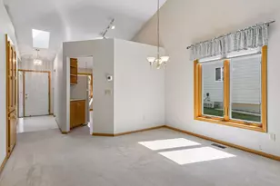 710 Emerald Ridge, Roseville, MN 55113 - Photo 23