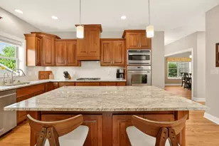 1872 Shannon Oaks Blvd NE, Rochester, MN 55906 - Photo 13