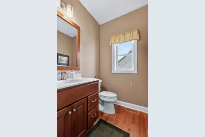 1872 Shannon Oaks Boulevard NE, Rochester, MN 55906 - Photo 9