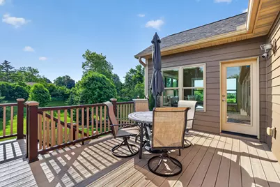 1872 Shannon Oaks Boulevard NE, Rochester, MN 55906 - Photo 23