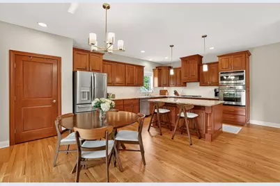 1872 Shannon Oaks Boulevard NE, Rochester, MN 55906 - Photo 17