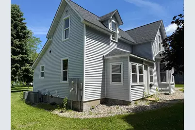 647 2nd Avenue SW, Hutchinson, MN 55350 - Photo 13
