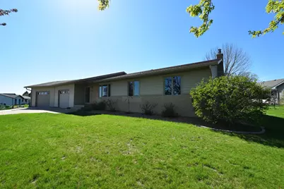 109 Brenda Lane, Goodhue, MN 55027 - Photo 3