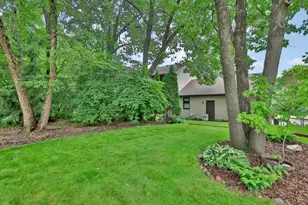 7038 46th St N, Oakdale, MN 55128 - Photo 35