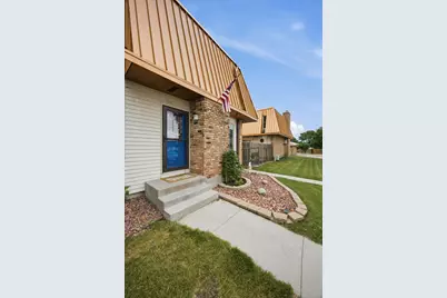 342 12 1/2 Avenue E #21, West Fargo, ND 58078 - Photo 3