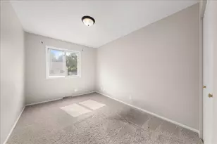 4836 Grenwich Trail N, Oakdale, MN 55128 - Photo 19