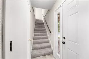 4836 Grenwich Trail N, Oakdale, MN 55128 - Photo 3