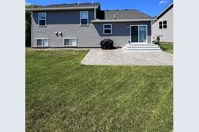 1515 Raymond Drive, Waconia, MN 55387 - Photo 9