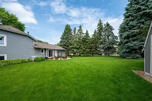 7896 Berkshire Ln N, Maple Grove, MN 55311 - Photo 33